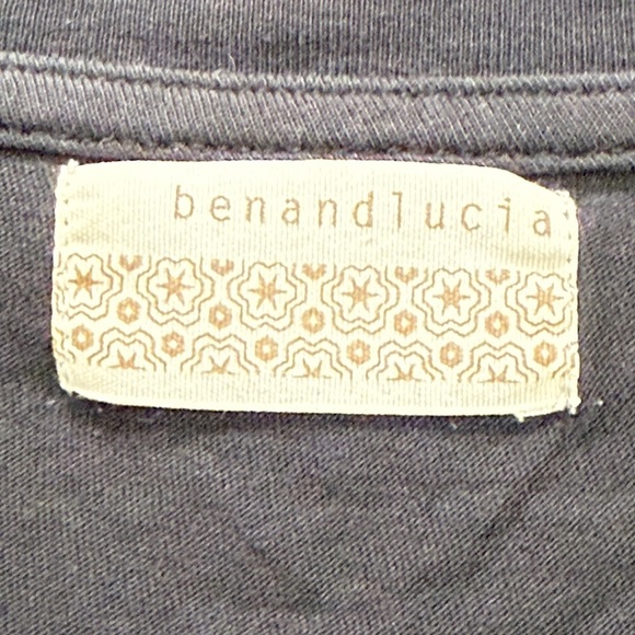 Ben and Lucia Classic Black Long Sleeve Tee SZ L tissue weight Peruvian cotton - Picture 2 of 6